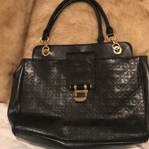 Black Tote bag. Holds IPad/ laptop.